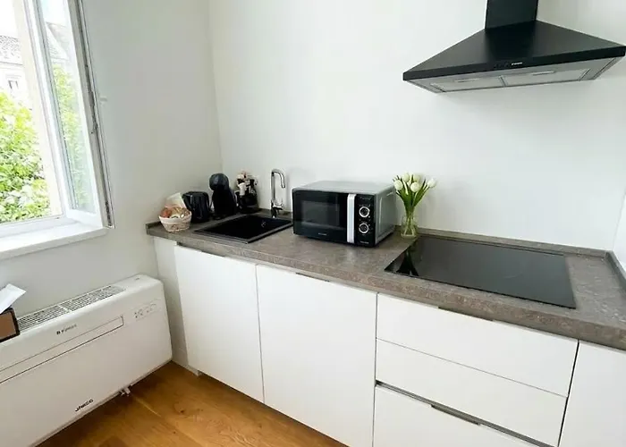 Luxury Citylife 3* Mailand