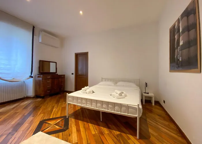 Quadrio Grand - Parking Space And Garden