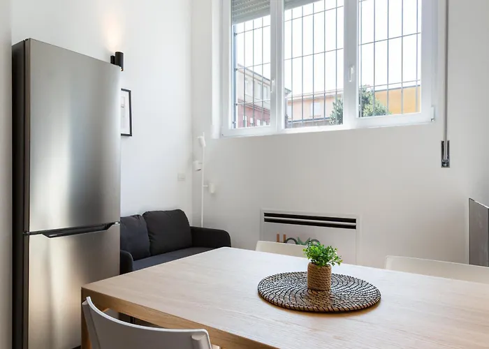 Hotiday Frattini アパートホテル ミラノ