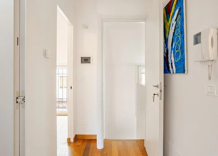 Independent House Private Garden Feriehus Milano