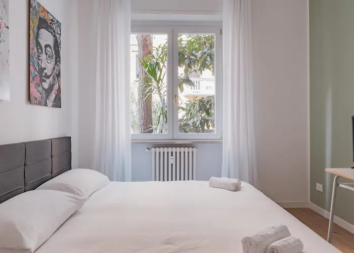 Sempione11suites מלון דירות