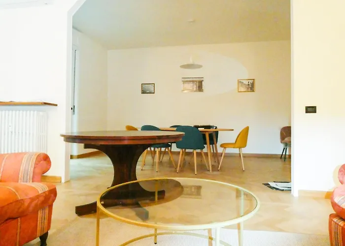 Lisi - Porta Romana Guestroom 3*