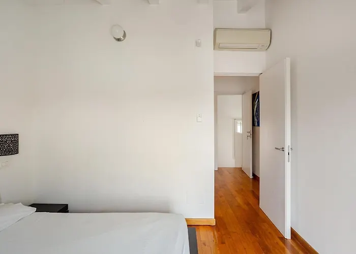 Feriehus Independent House Private Garden *