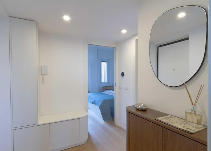 1bdr-4p Near The Station *