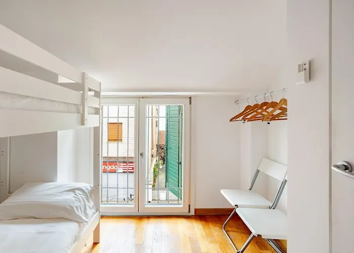 Feriehus Independent House Private Garden *