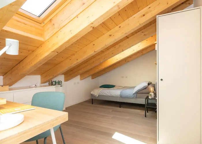 アパートホテル Hotiday Frattini ミラノ