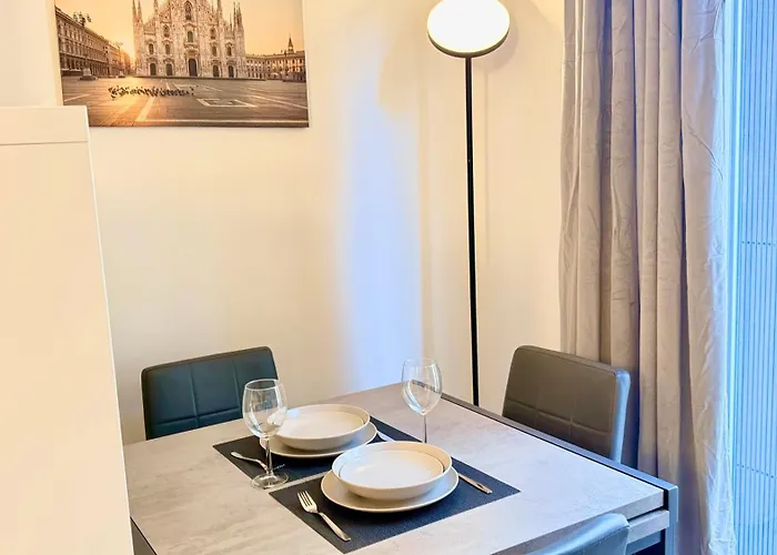 M10 The Milanese Experience Mono&bilo בית הארחה 3*