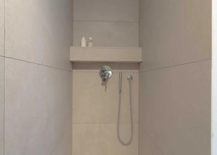 1bdr-4p Near The Station 밀라노