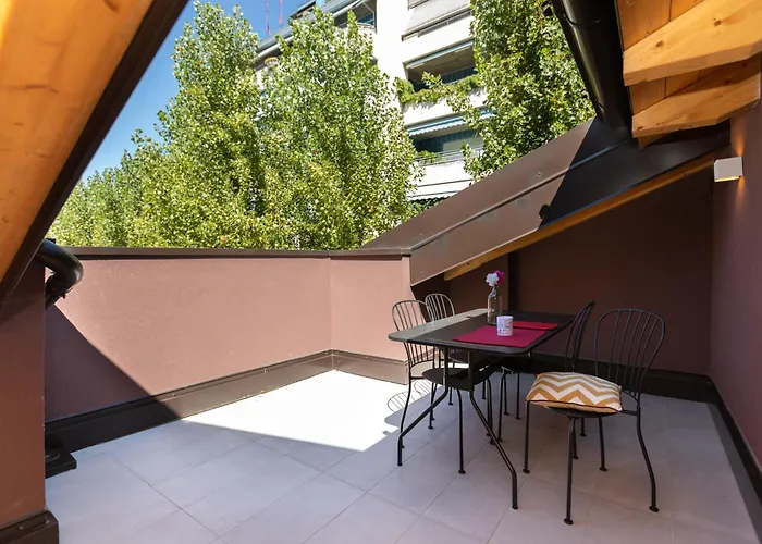 アパートホテル Hotiday Frattini ミラノ