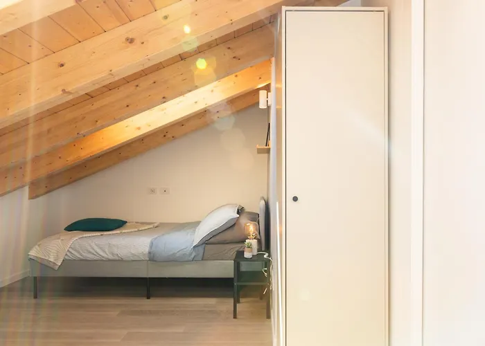 Hotiday Frattini ミラノ