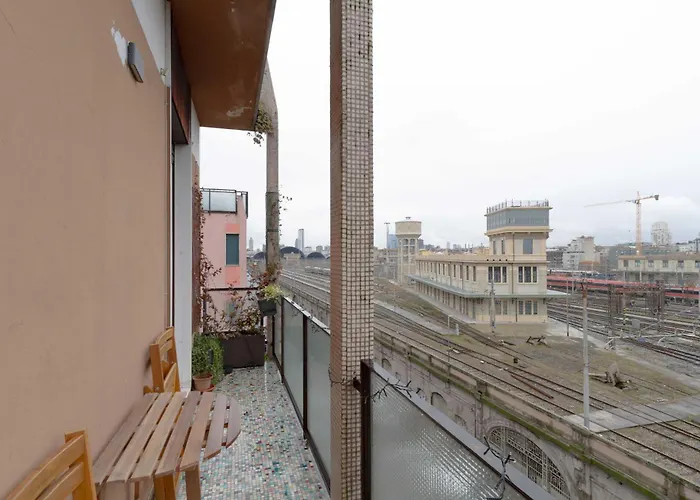 1bdr-4p Near The Station