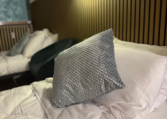 Bicocca Niguarda A 15min Dal Duomo Vendégház 4*