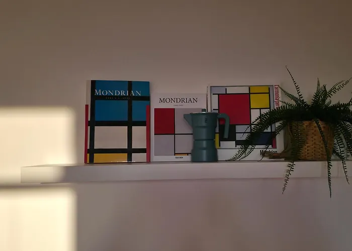 Mondrian's Flat In - Cadore V Giornate - Metro M4 Dateo Apartament Mediolan