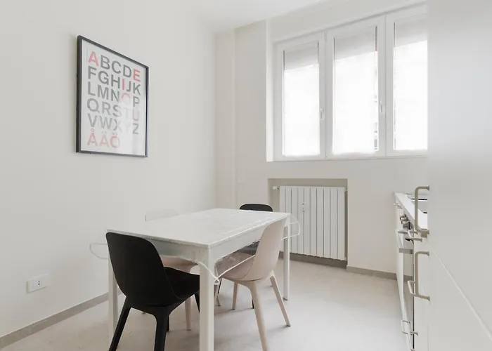 Guesthost - Comfy Flat Near Gambara Mm1 Milán