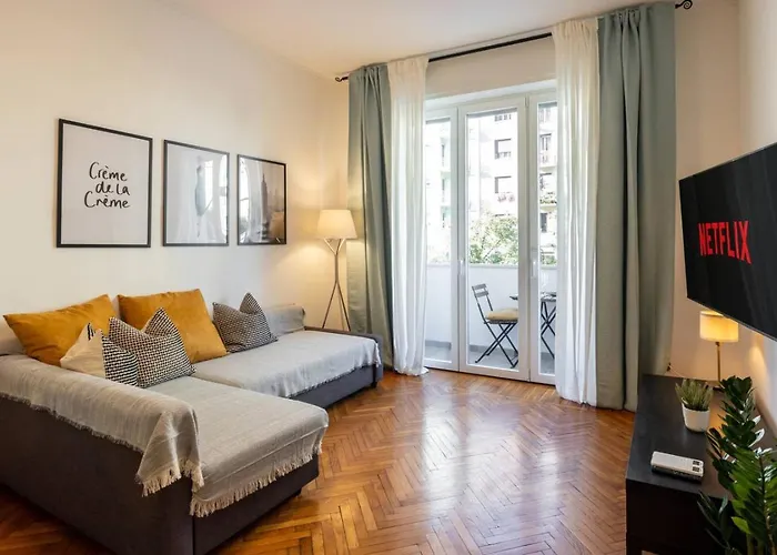 Centrale-duomo 10min - Spacious App - Sleeps 4