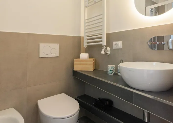 Il Glicine - Vista Mozzafiato, Zona Isola, Vicino Metro M3 M5 E Stazione Appartement