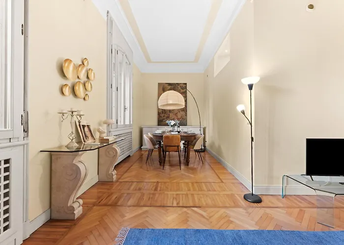 Duomo Center Linate Luxury With Sauna Apartamento *