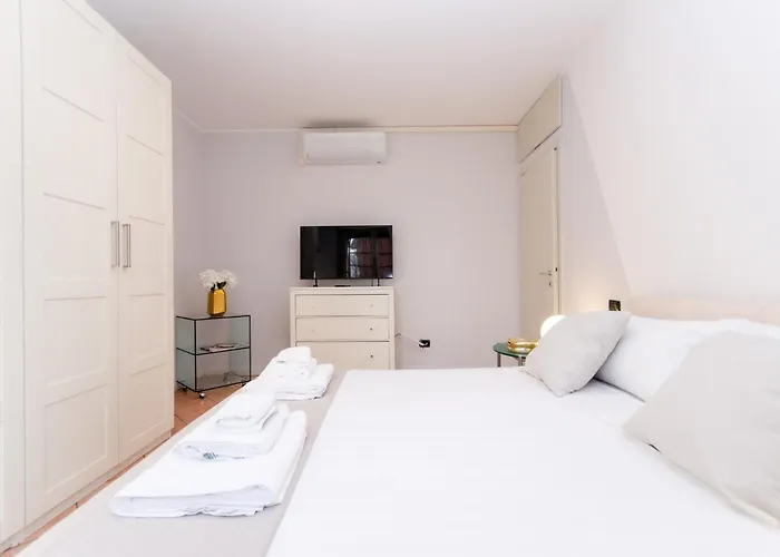 Vivimihome-norico 2 Bedrooms 2 Bathrooms With Balcony Mailand