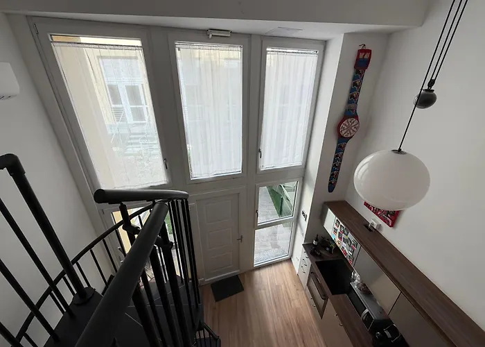 Loft Con Giardino Privato A