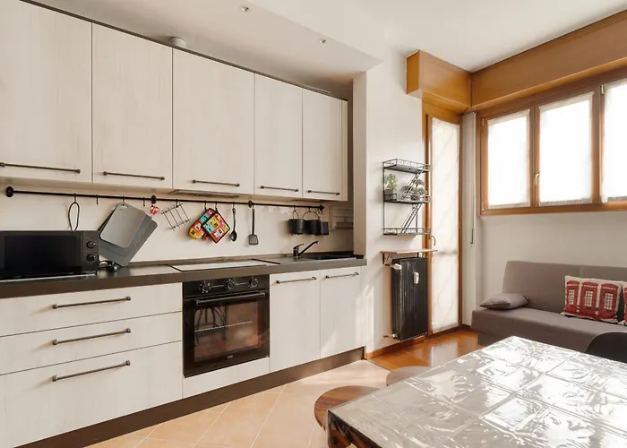 Guesthost - Fiera Cozy X4 *