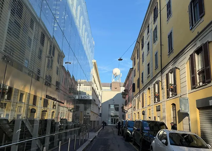 Tortona-navigli Via Forcella *
