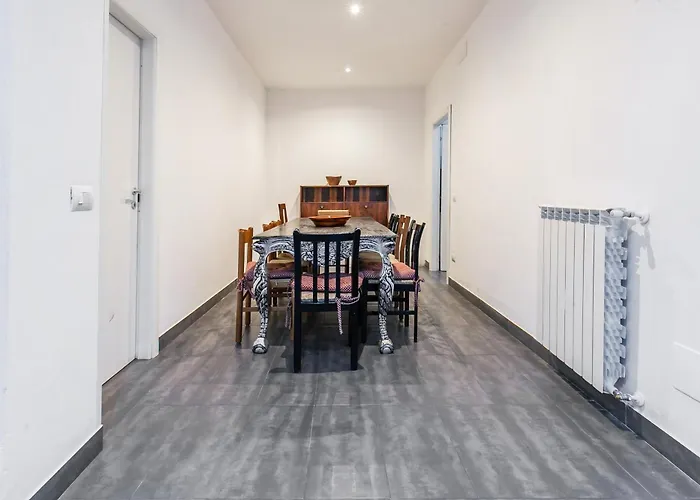 דירה Friends & Family House *