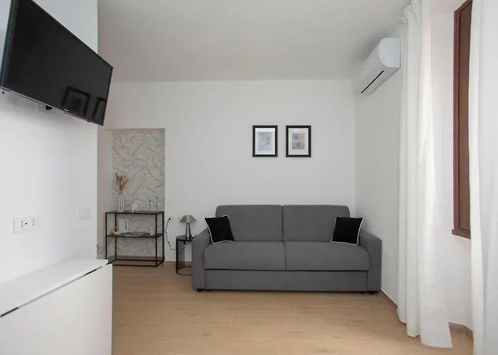 Navigli 6 - Two Steps From Porta Genova By Innstay מילאנו