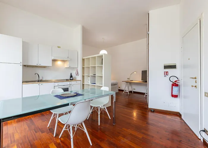 Vetra - Luminoso Vicino Al Duomo Apartamento *