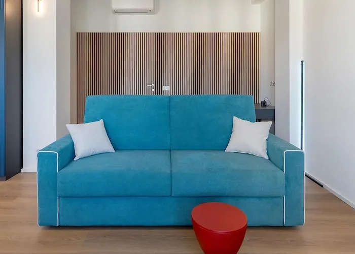 New Modern In * Milano