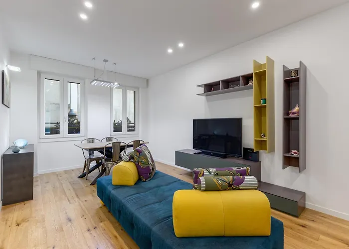 Historic Center - Renovated Designer - Wi-fi Appartement