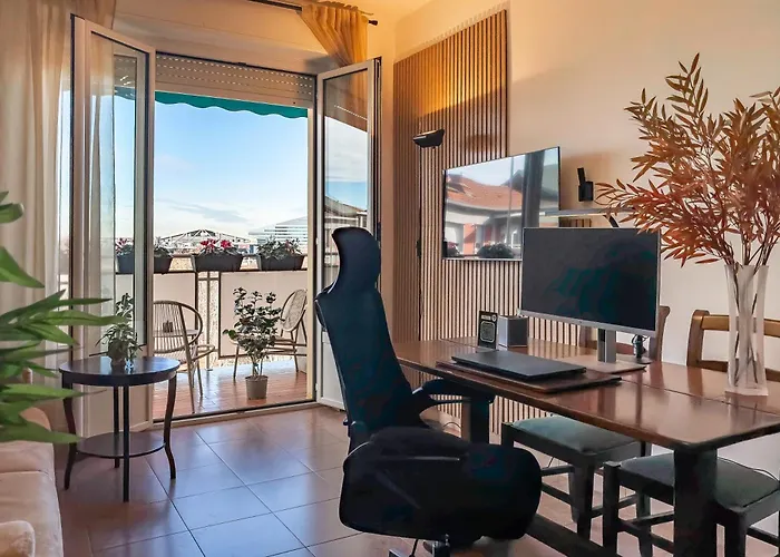 Citylife Penthouse -Terrace, Piano, Gym - Mico Metro - Su Scannu ミラノ