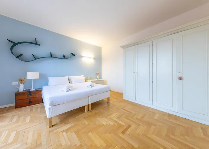 Spacious And Bright 2bdr, 2 Bathrooms Apartman *