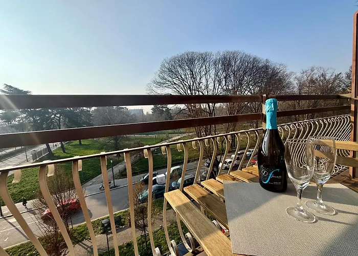 Apartamento Bocconi Park View Near Prada Milán