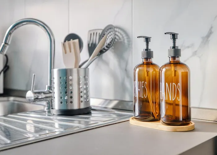 Domusmi Tadino 30 * Milão