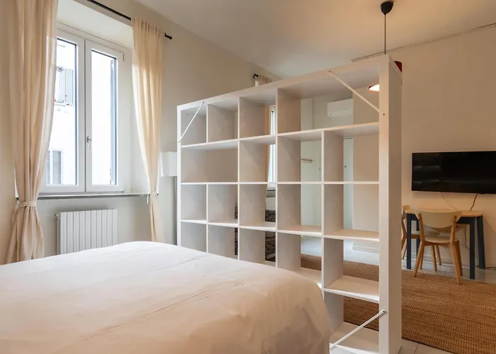 Elegante Monolocale A Due Passi Da Paolo Sarpi