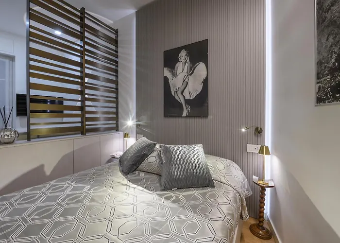 아파트 Gian Giacomo Mora, 13 Raffinato Monolocale In Centro