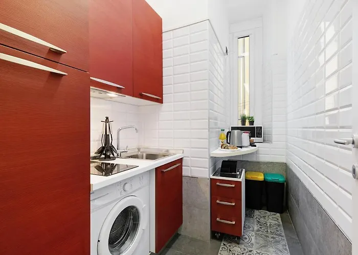 公寓 Elegance & Comfort I Balcony I Metro 200m *