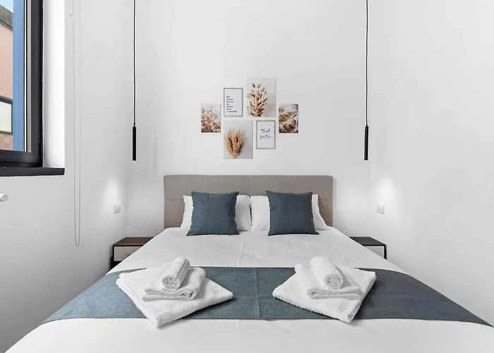 Essence Parcheggio Gratuito E Self Check-in A 公寓 米兰