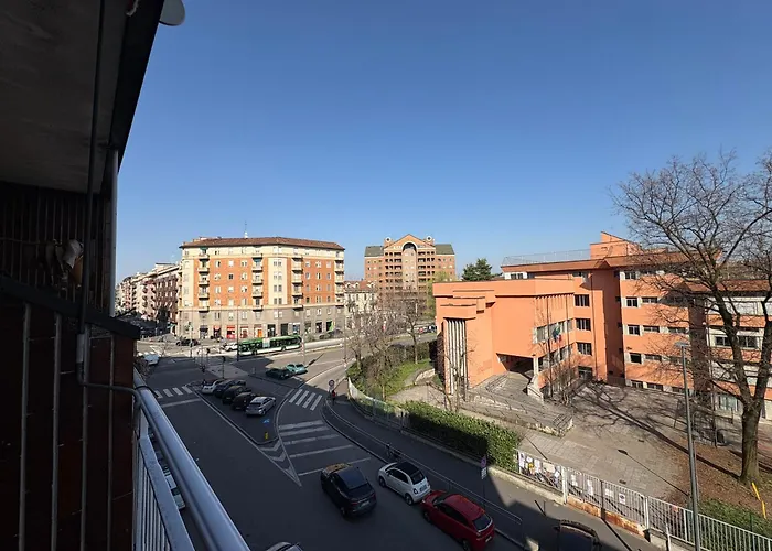 Linate Airport Easy Milano