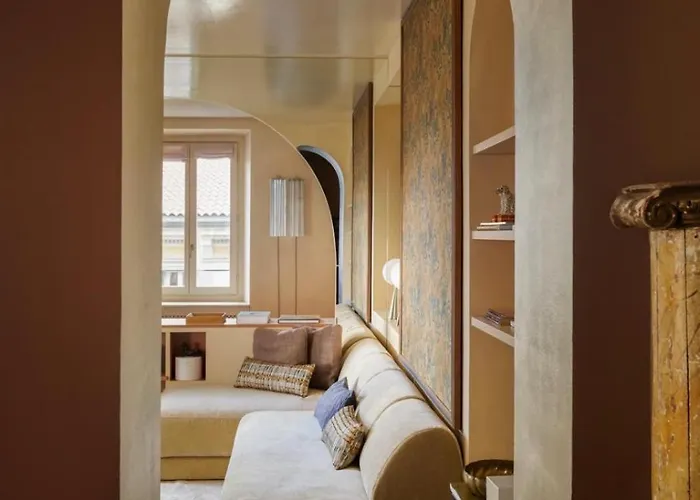 Garibaldi Luxury