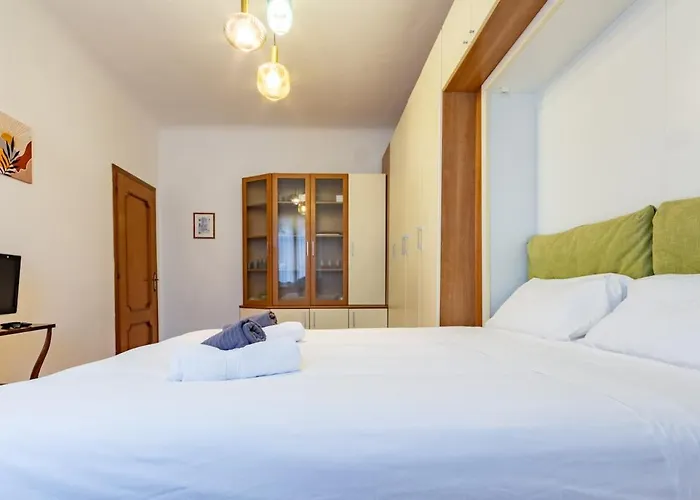 Intimate - Citylife Apartman Milánó