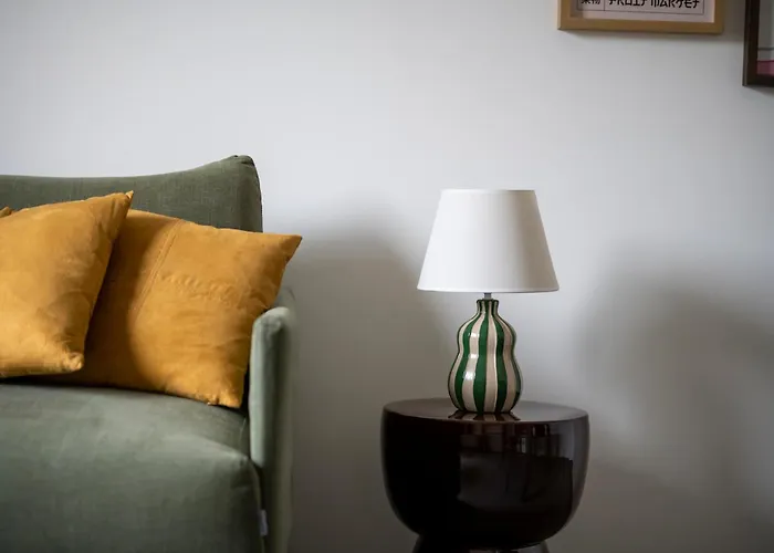 Bright Floor Flat With Balconies & Ac - Loreto & Porta Venezia