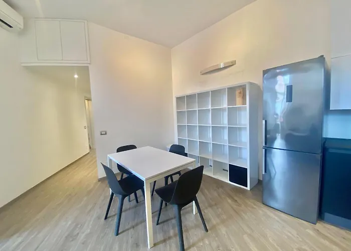 Palma Home, Elegante E Spaziosa Nel Cuore Della Citta Di Milano, Con Metropolitana M1 Gambara * Milano