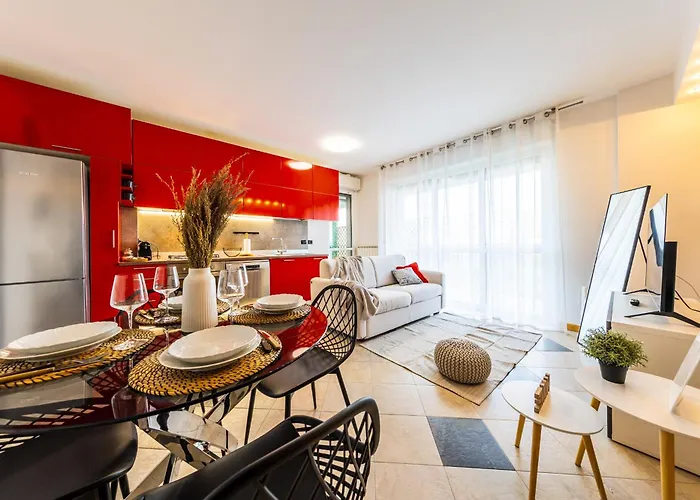 Santa Giulia Bright With 2 Terraces *