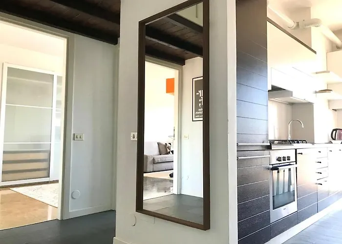 Porta Venezia Panoramic Two-room דירה *