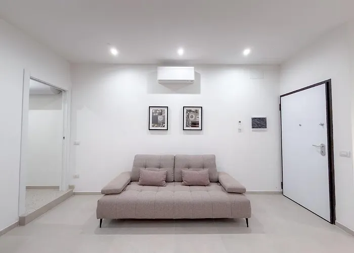 아파트 Orange In The Heart Of *