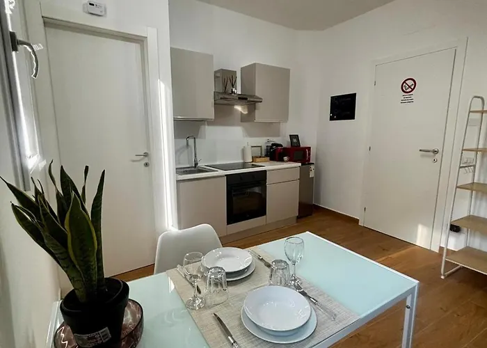 Modern In - Luna 1 Apartmán