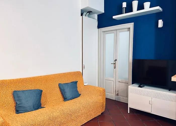 Apartment Colored House Milan