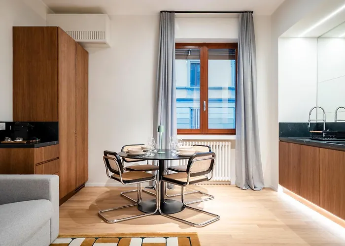 Tantardini House Near Navigli-bocconi * Mailand