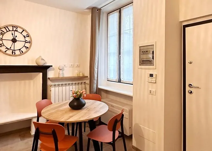 Apartamento Navigli, Incantevole Dimora Storica Ristrutturata Vicino Metro, Con Wifi Milán